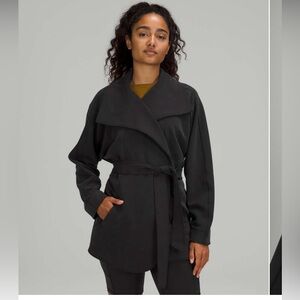 Lululemon Softstreme Belted Wrap NWT